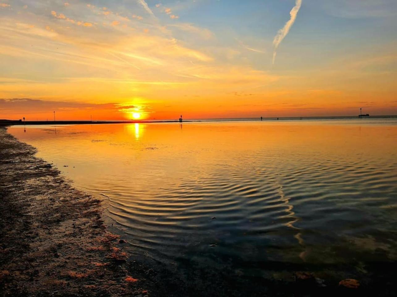 Appartamento Captain'S Quarters - Stunning Sea Views Margate Esterno foto